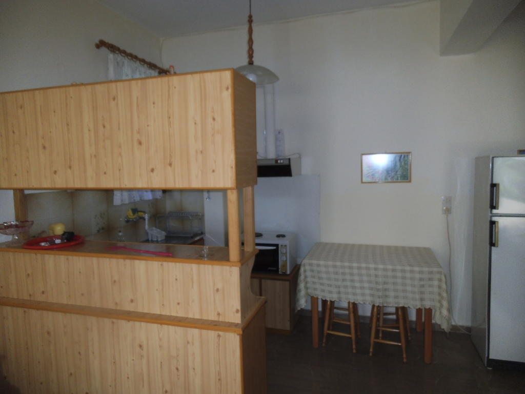Villa Xenos Kalamákion 部屋 写真